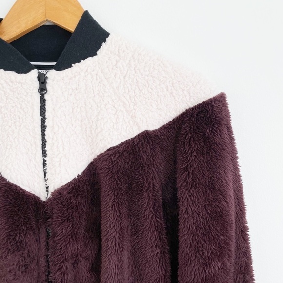 Nike Athletic Sherpa Wolf Teddy Zip Up Long Sleeves Bomber Jacket Size Small - Picture 6 of 16